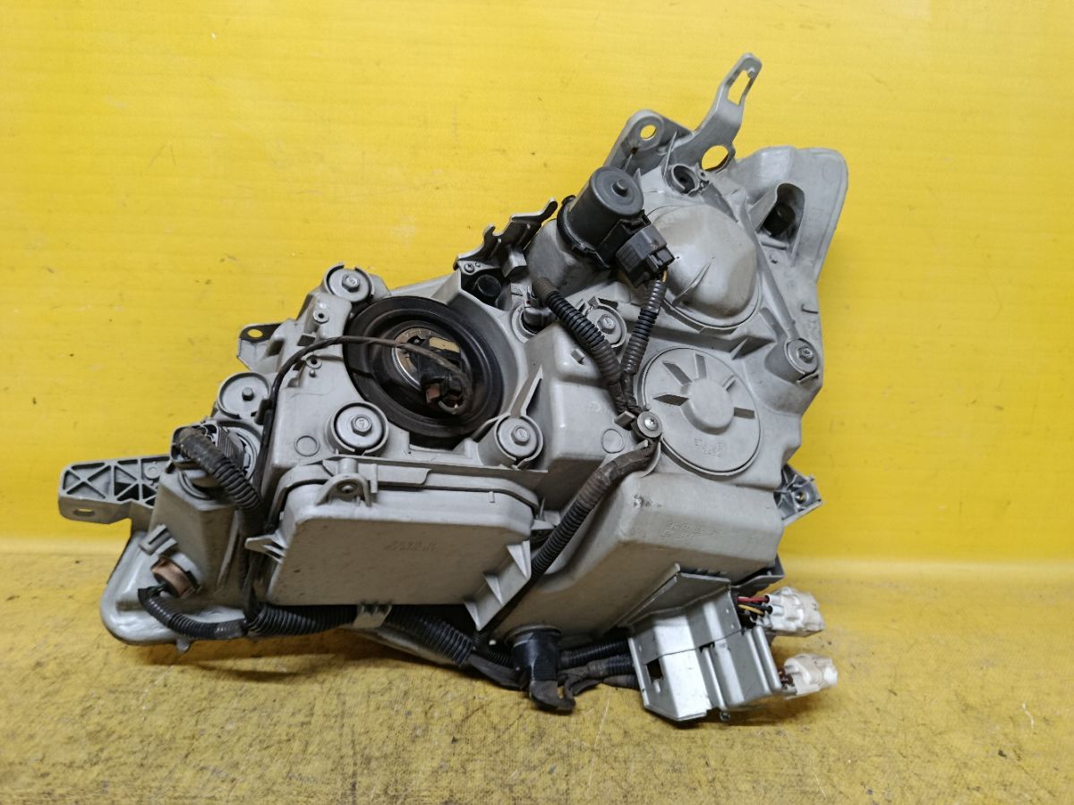 Фара 30-313 30-313, на Toyota Crown GRS184 Фото 5