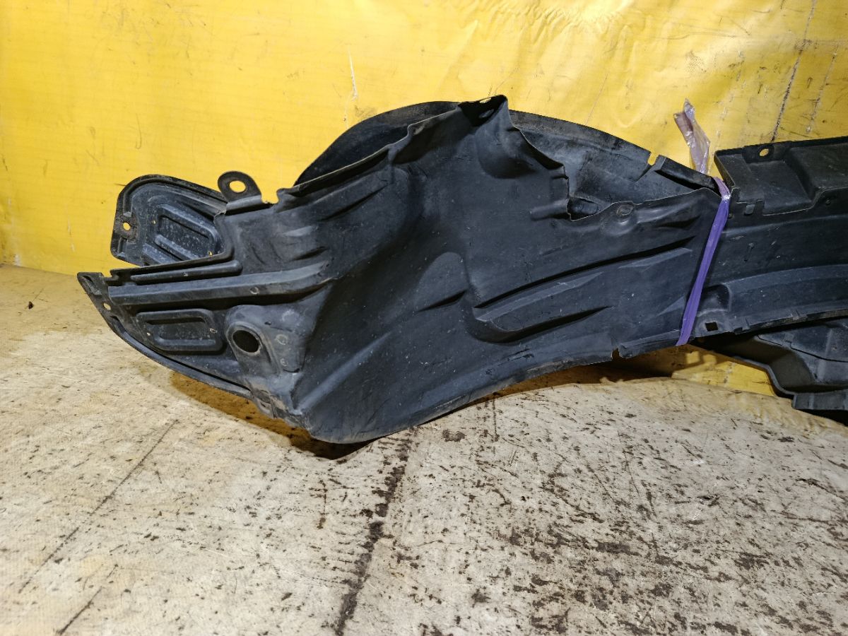 Подкрылок на Nissan X-Trail NT30 QR20DE Фото 6