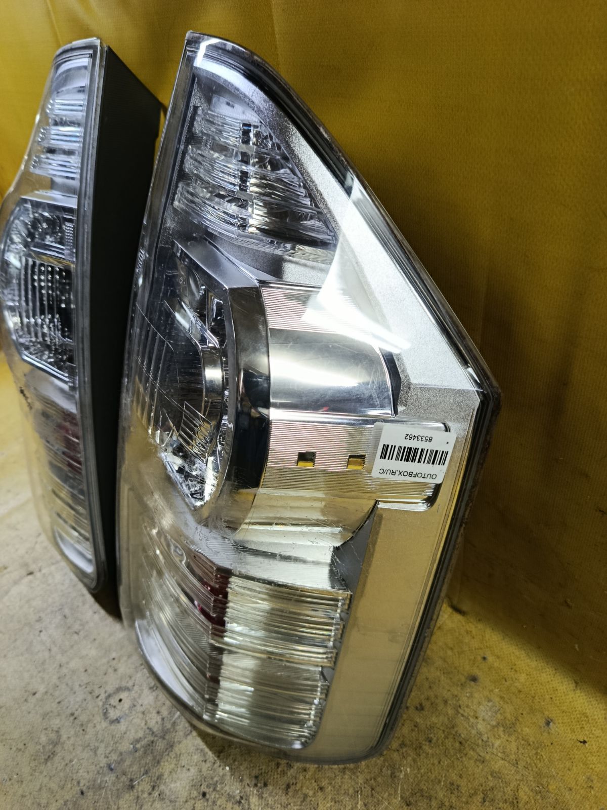 Стоп 28-220 28-220, на Toyota Voxy ZRR70G Фото 2