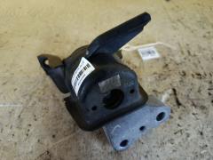 Подушка двигателя 12305-37050 на Toyota Voxy ZRR70G 3ZR-FAE Фото 2