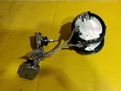 Блок розжига ксенона 85967-22080 на Toyota Voxy ZRR70G Фото 3