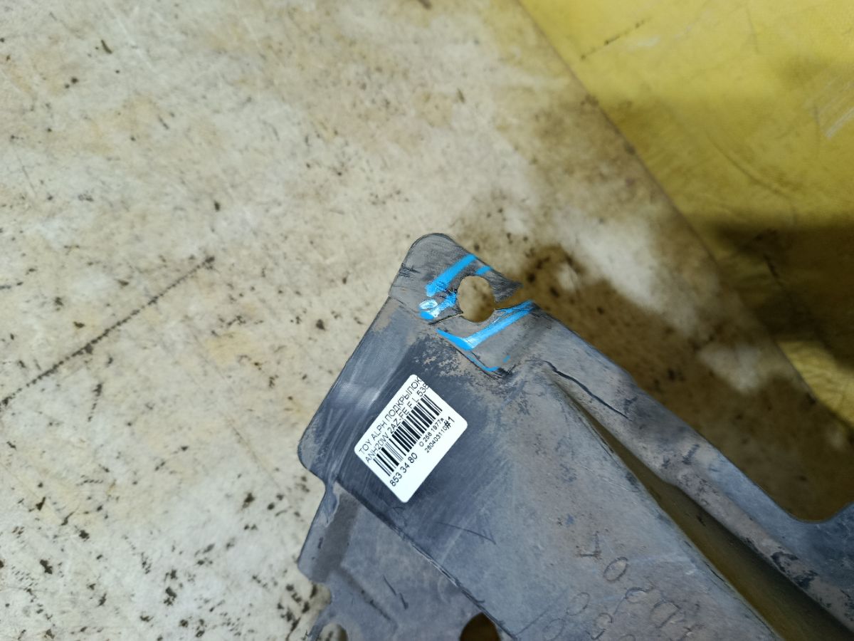 Подкрылок 53806-58040 на Toyota Alphard ANH20W 2AZ-FE Фото 5