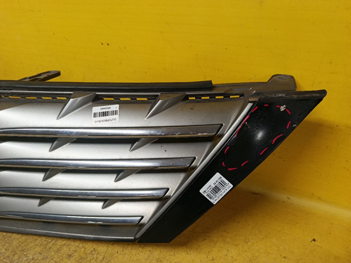 Решетка радиатора 53101-58120, 75301-58060 на Toyota Alphard ANH20W Фото 4