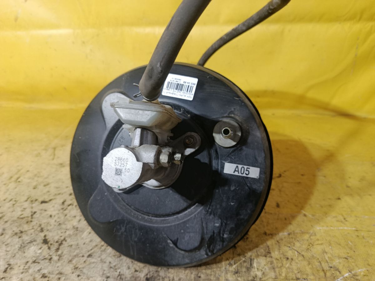 Главный тормозной цилиндр на Toyota Alphard ANH20W 2AZ-FE Фото 2