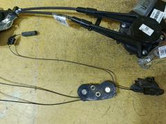 Доводчик двери 426605-10200 на Toyota Porte NCP141 Фото 4