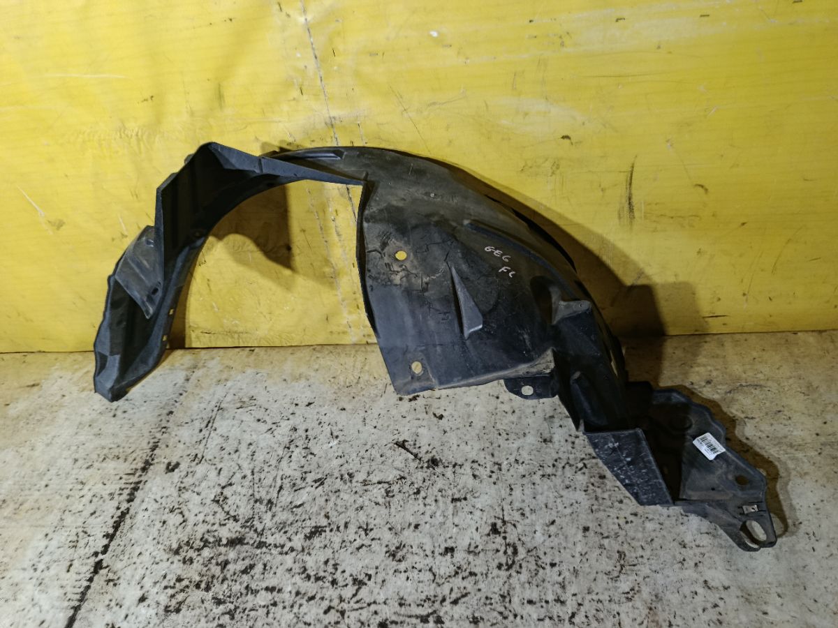 Подкрылок на Honda Fit GE6 L13A Фото 3