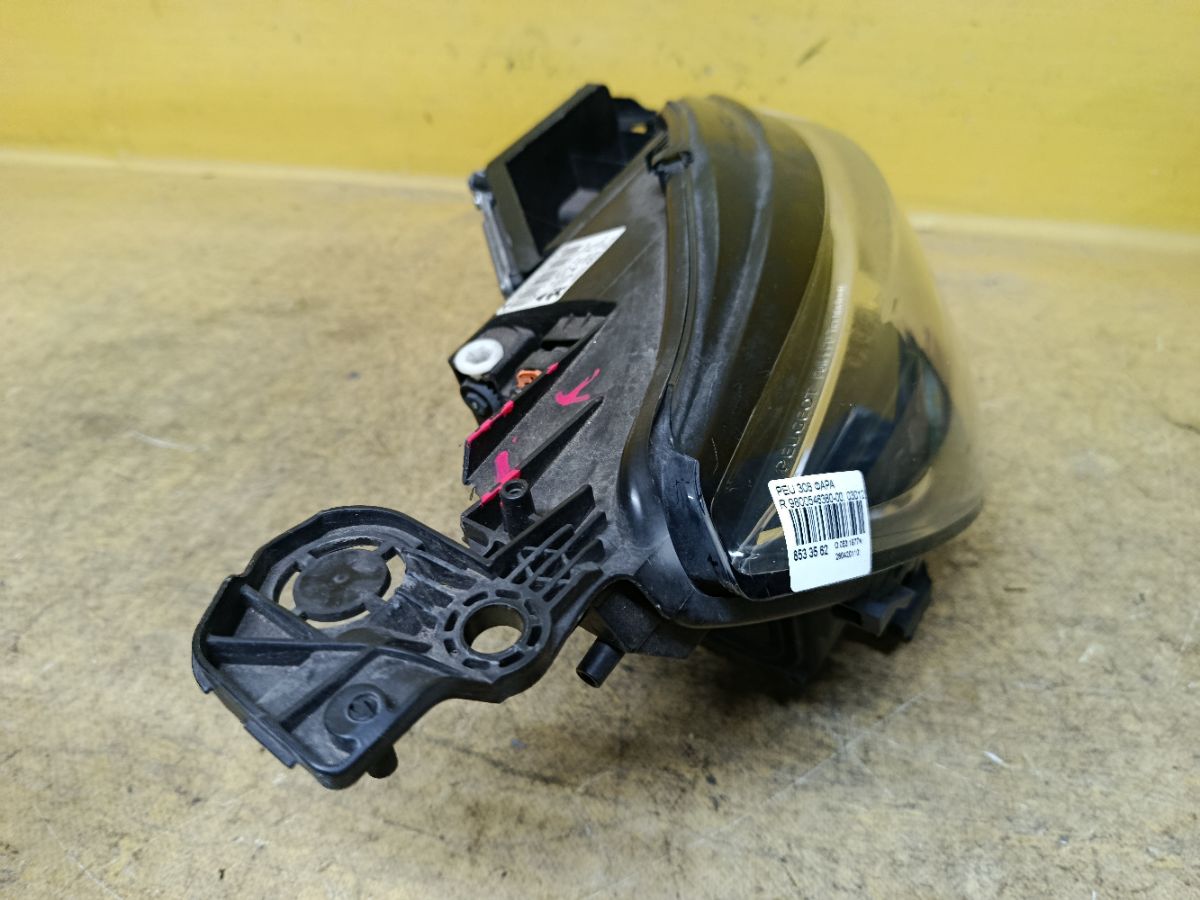 Фара на Peugeot 308 Фото 5