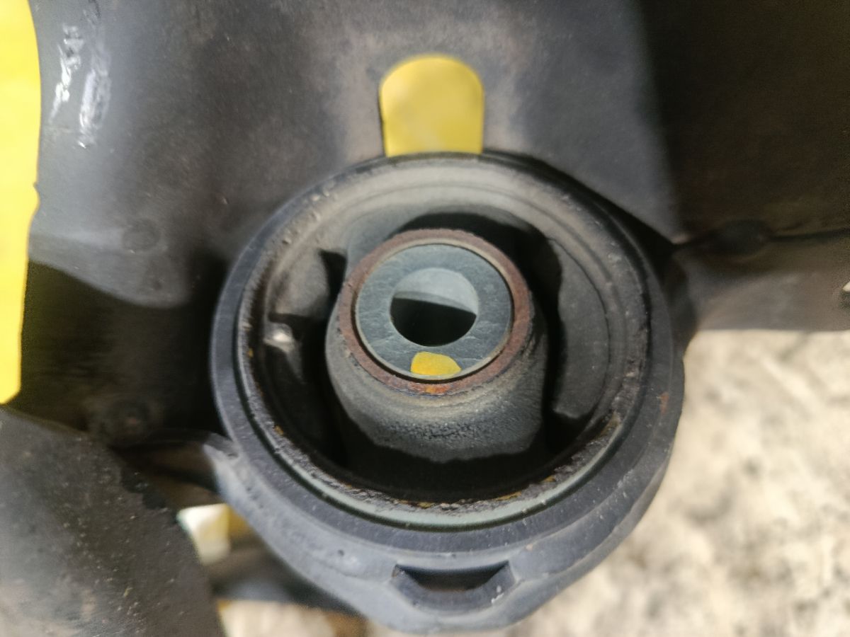 Рычаг на Honda Fit Shuttle GP2 LDA Фото 5