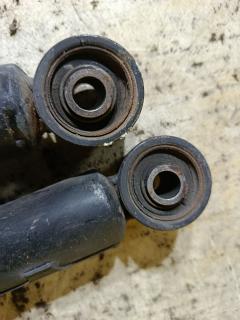 Стойка амортизатора на Toyota Crown GRS182 3GR-FSE Фото 4