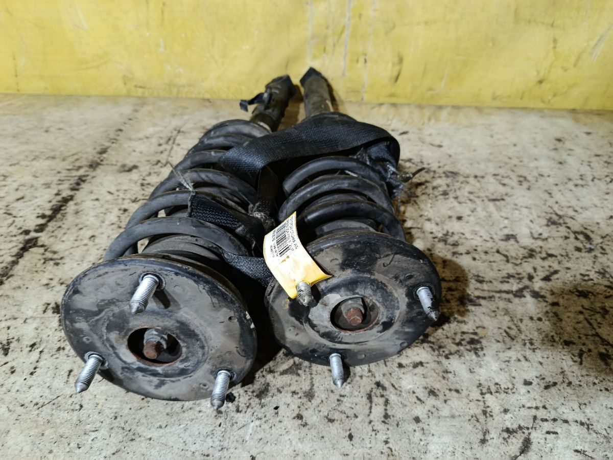 Стойка амортизатора на Toyota Crown GRS182 3GR-FSE Фото 5