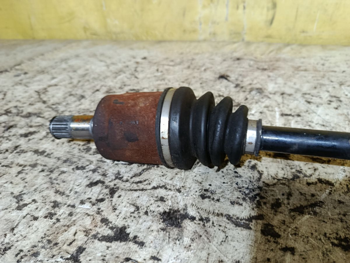 Привод на Honda Fit Shuttle Hybrid GP2 LDA Фото 6