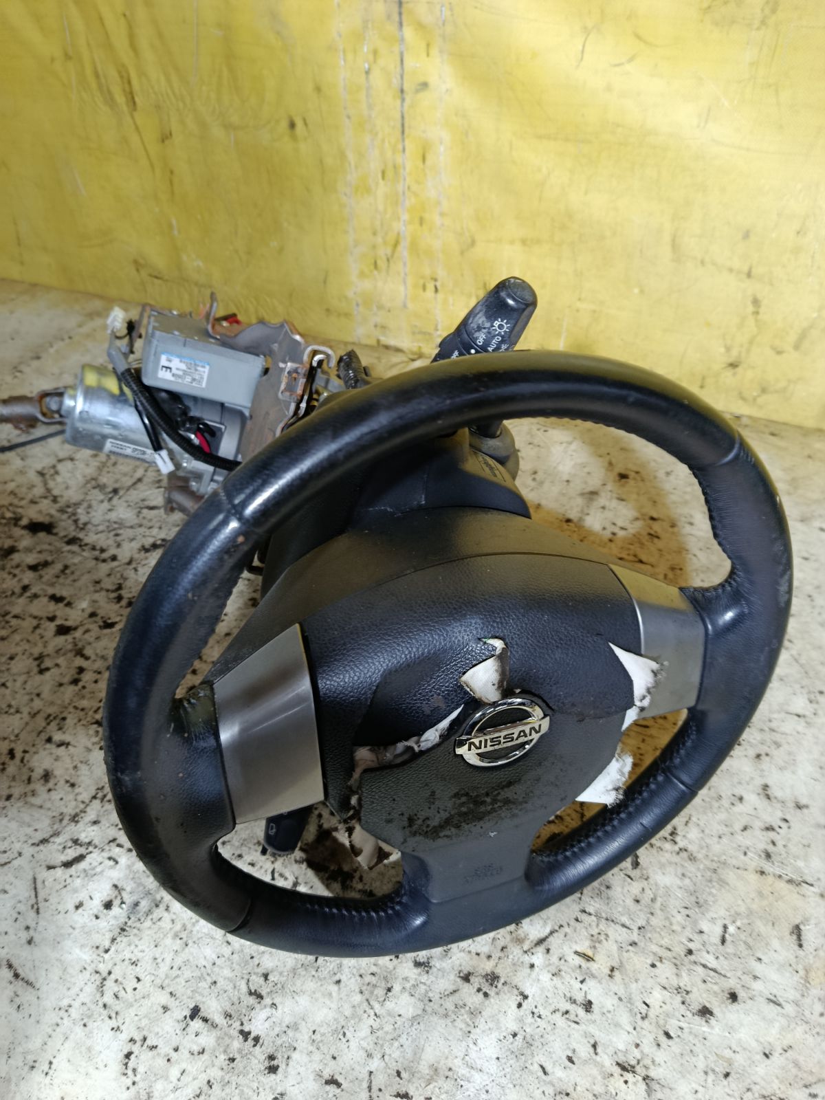 Рулевая колонка на Nissan Tiida JC11 Фото 3