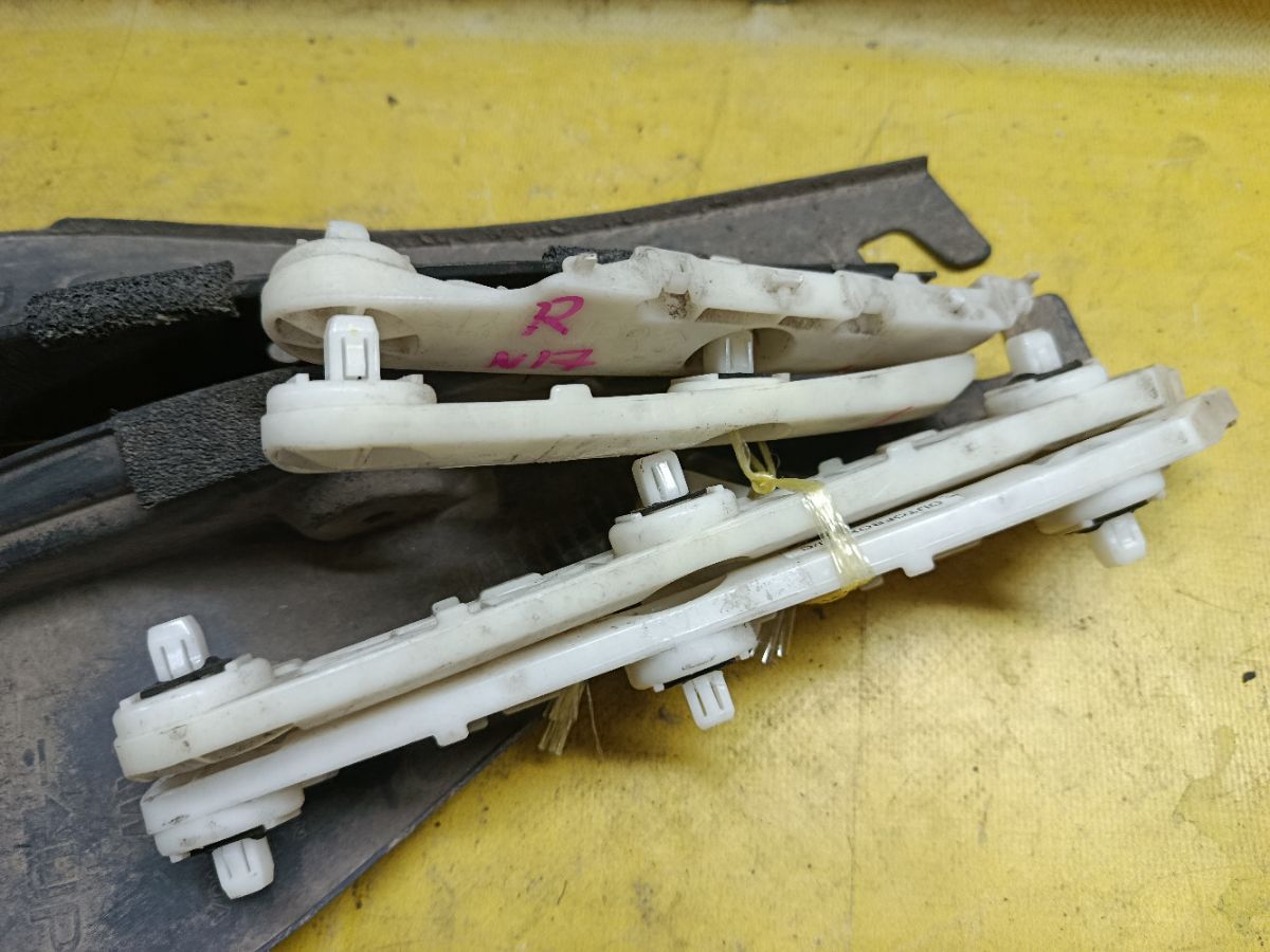 Крепление бампера 85221-3BG0B, 85220-3BG0B, 85220-3BG0A, 85221-3BG0A на Nissan Latio N17 Фото 4