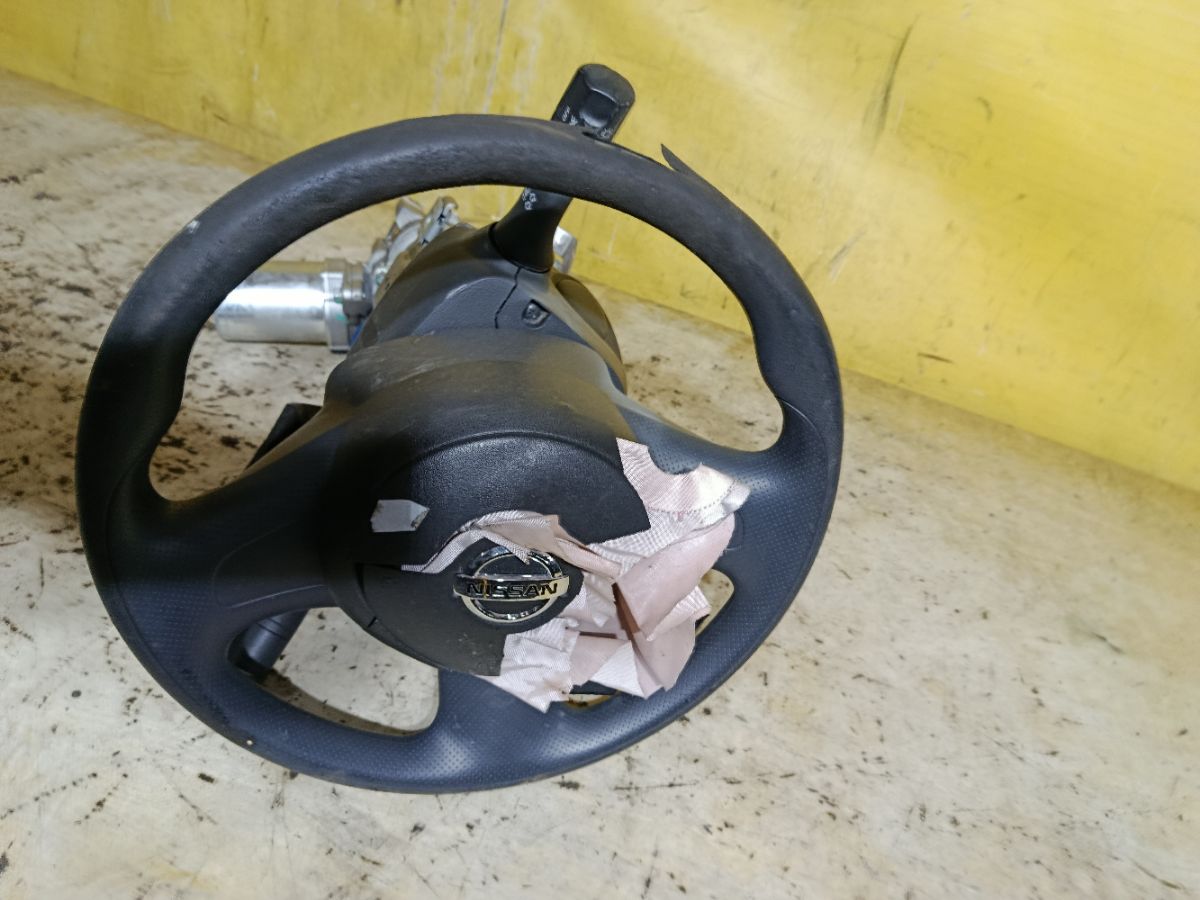 Рулевая колонка на Nissan Latio N17 Фото 5