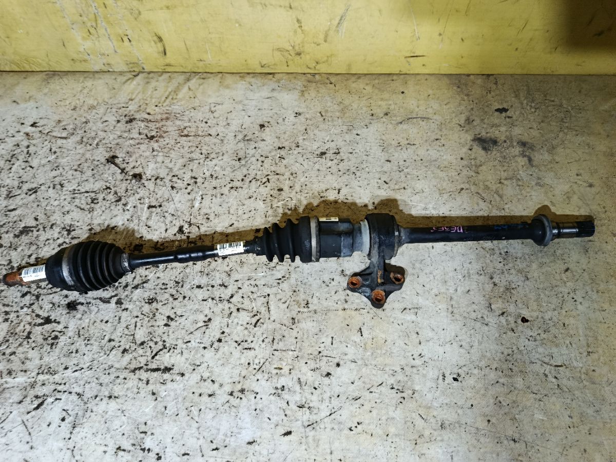 Привод на Mazda Demio DE3FS ZJ-VE Фото 2