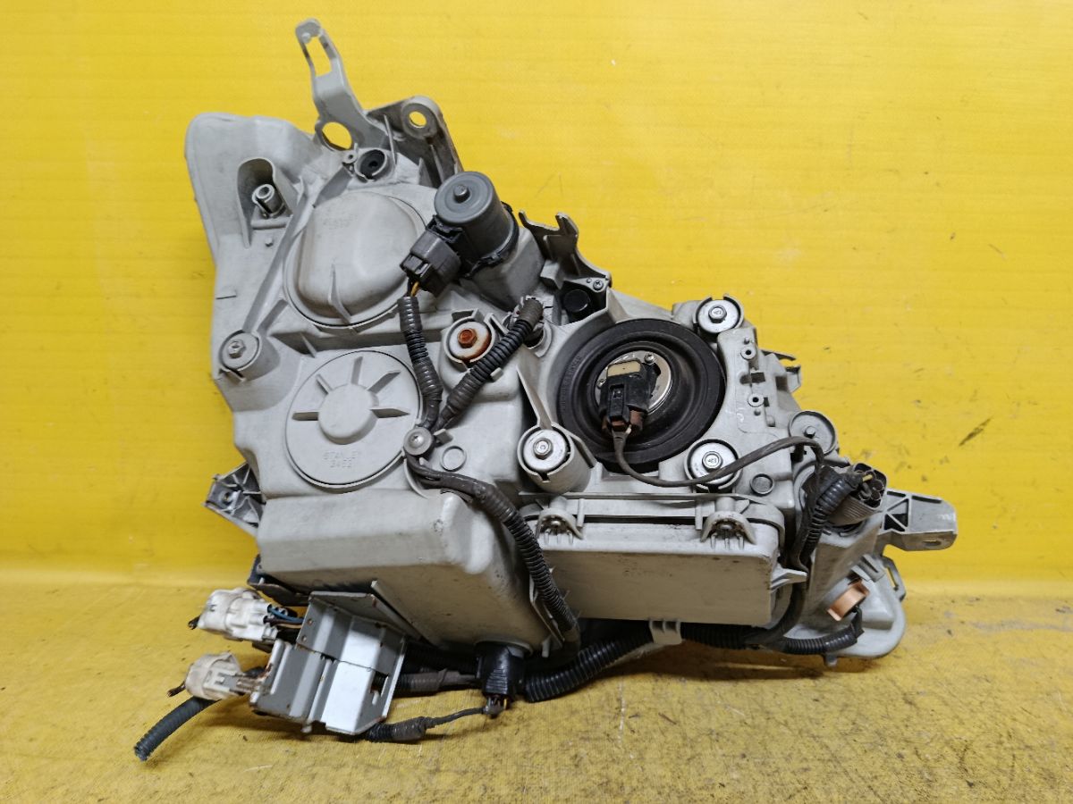 Фара 30-313 30-313, на Toyota Crown GRS184 Фото 6