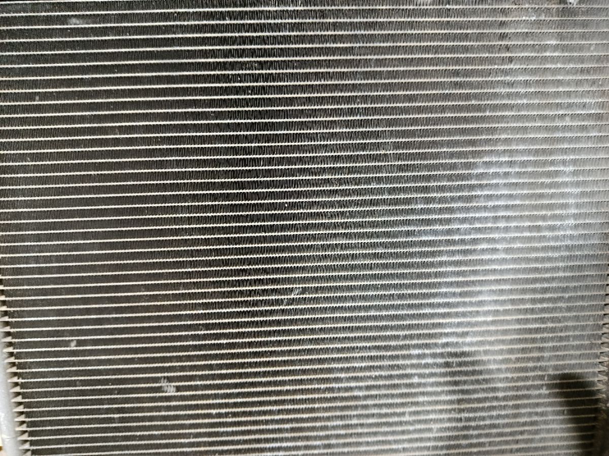 Радиатор ДВС на Nissan Note E12 HR12DE Фото 2