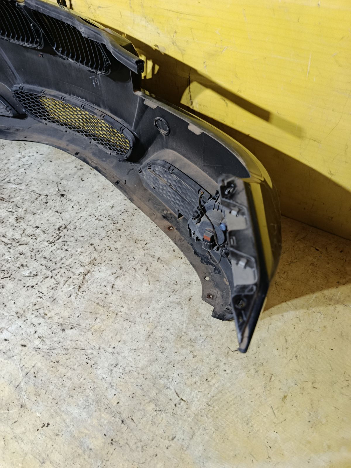 Бампер 51117143745 на Bmw 3-Series E90 Фото 10