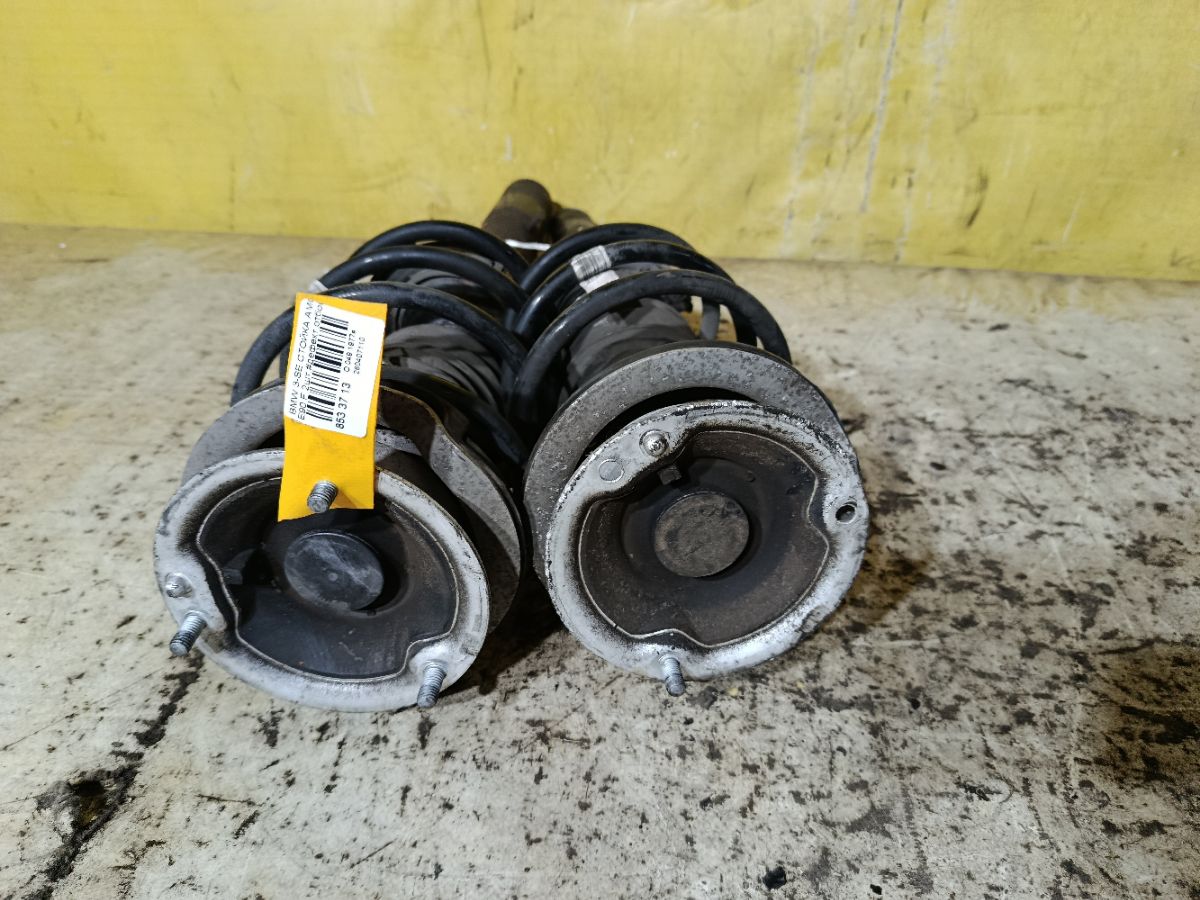 Стойка амортизатора на Bmw 3-Series E90 Фото 3