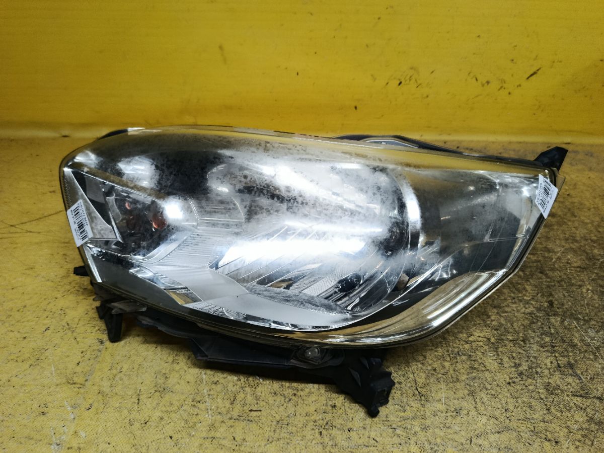 Фара 100-67052 100-67052, на Nissan Dayz Roox B21A Фото 1