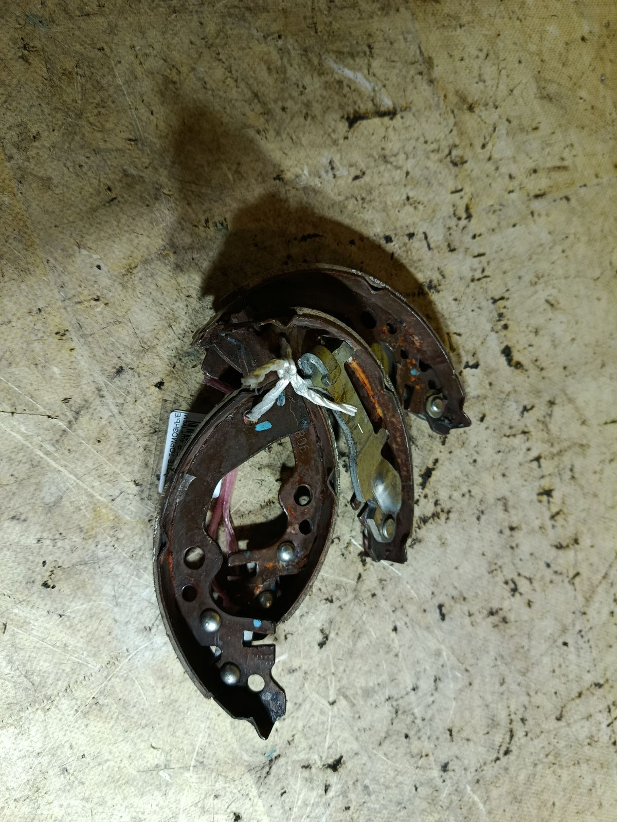 Тормозные колодки 44060-AX026, AY360-NS089, FN1261, T1261, TD-086-1261S, TDS1261 на Nissan Note E11 HR15DE Фото 3