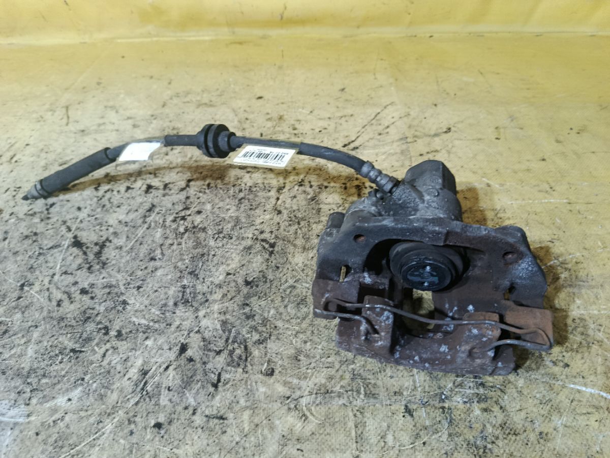 Суппорт на Mazda Axela BL5FW ZY-VE Фото 2