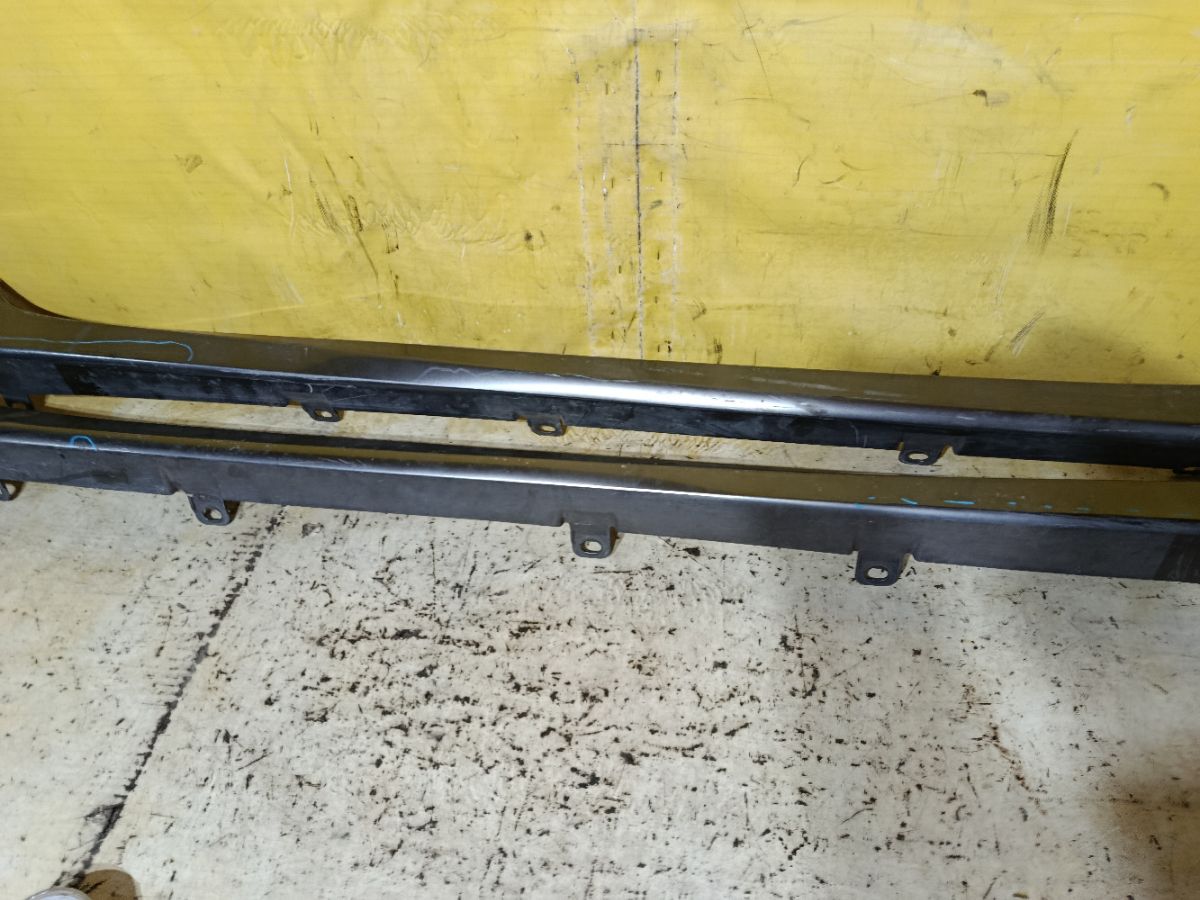 Порог кузова пластиковый ( обвес ) на Nissan Note E12 Фото 3