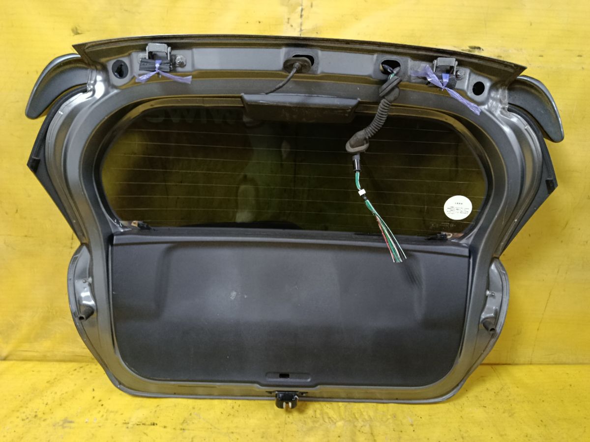 Дверь задняя на Nissan Note E12 Фото 6