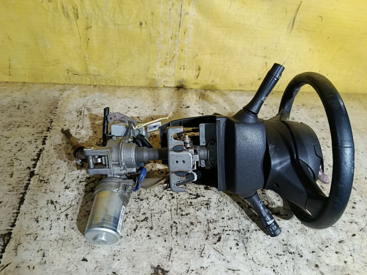 Рулевая колонка на Nissan Note E12 Фото 1