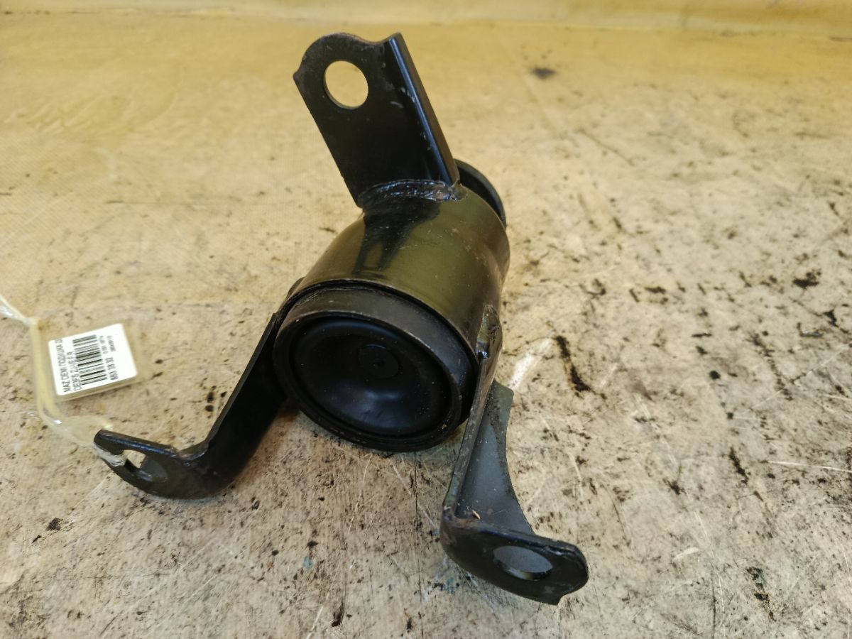 Подушка двигателя на Mazda Demio DE3FS ZJ-VE Фото 3