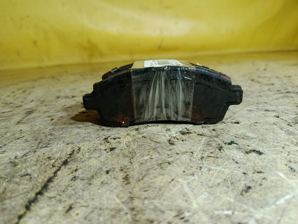 Тормозные колодки 1050090, 5502222573, A281123Y, AN-753WK, AW1810141, AY040MA038, BD5109, BP4576, D314402, D3144M, D3144M01, D3144M02, D3144MH, D6Y13328Z, D6Y13328ZA, GP03144, JBP0230, KBP4560, MS5544, NDP451C, NKZ1111, NP5029, P 49 057, PN0544, RN719M, TD-086-8558, TN719M, V9118X049 на Mazda Demio DE3FS ZJ-VE Фото 3