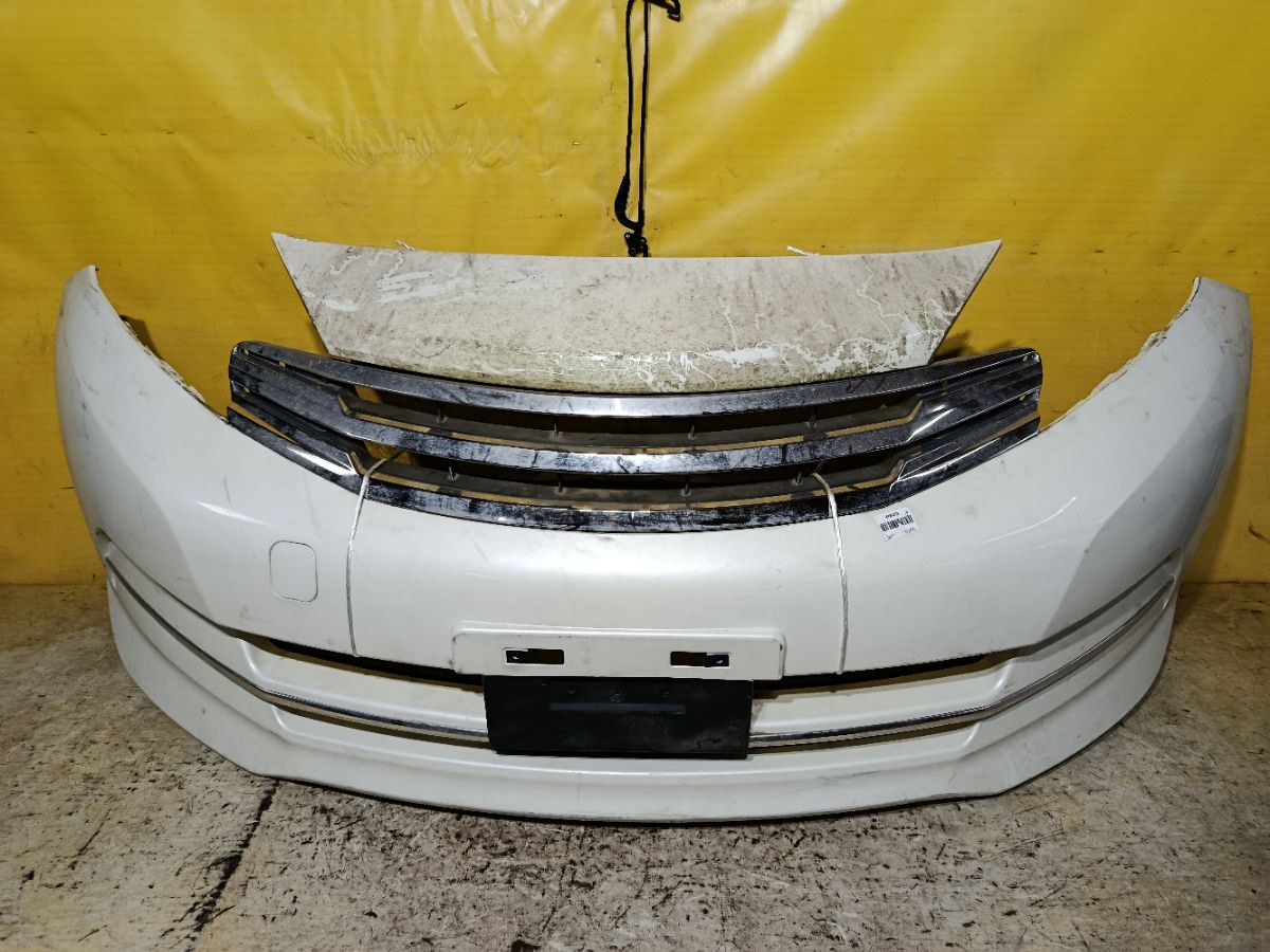 Бампер 62022-8A00X на Nissan Note E12 Фото 3