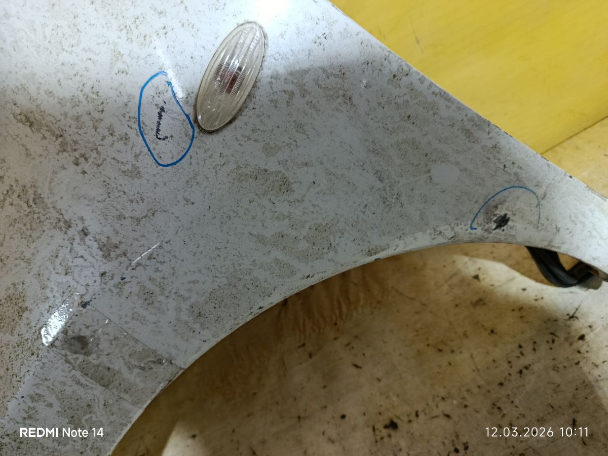 Крыло переднее на Nissan Note E12 Фото 7