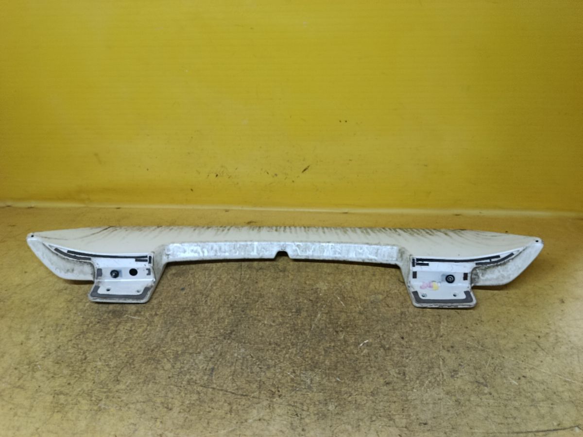 Спойлер 96030-8A00A на Nissan Note E12 Фото 7