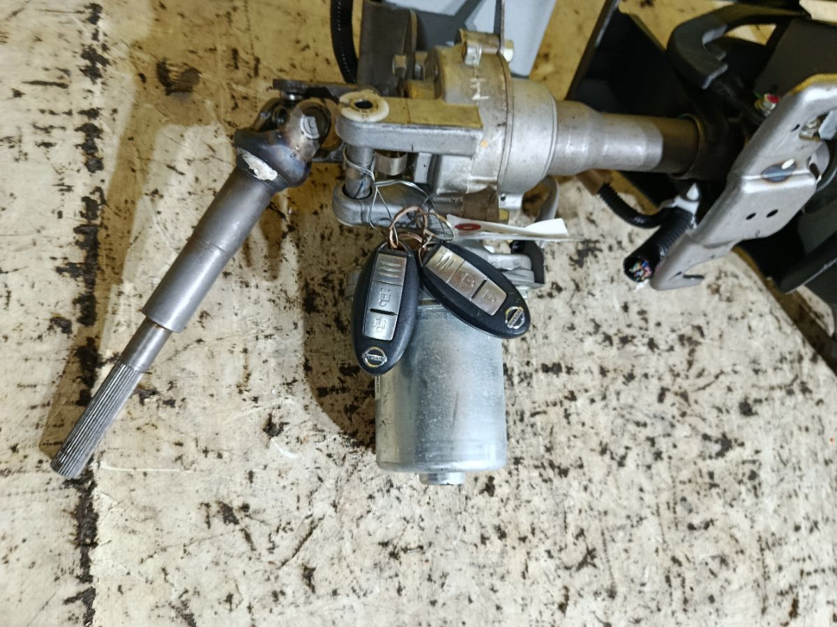 Рулевая колонка на Nissan March K13 Фото 5