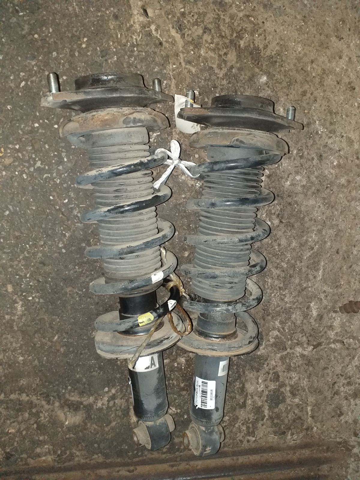 Стойка амортизатора на Subaru Outback BR9 EJ25 Фото 4