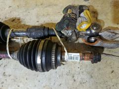 Привод на Toyota Voxy ZRR70G 3ZR-FAE Фото 3