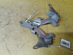 Крепление капота на Toyota Probox NCP51V 53410-10060  53410-16080  53410-16100  53420-10060  53420-16060  53420-16080