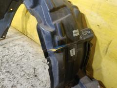 Подкрылок 53875-28201 на Toyota Voxy ZRR70G 3ZR-FAE Фото 4