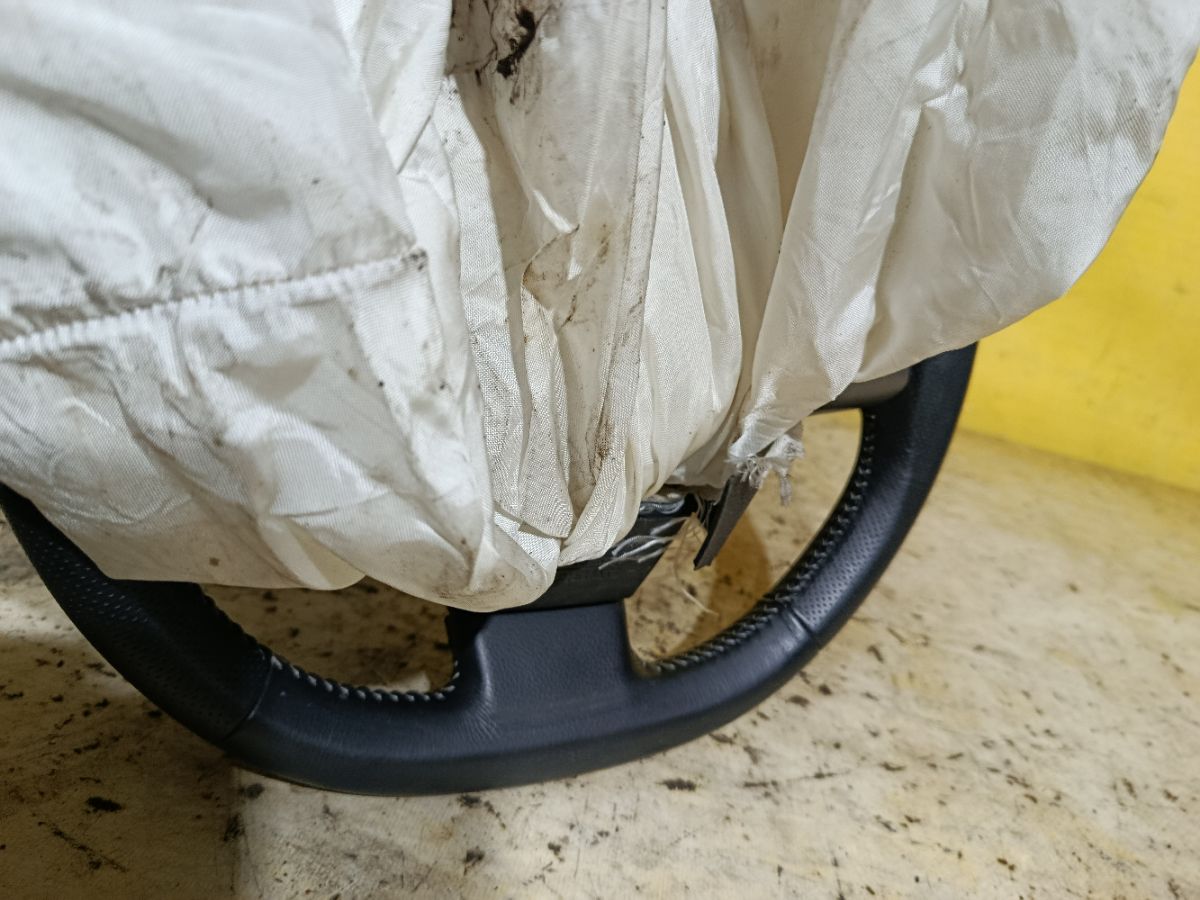 Рулевая колонка на Toyota Voxy ZRR70G Фото 6