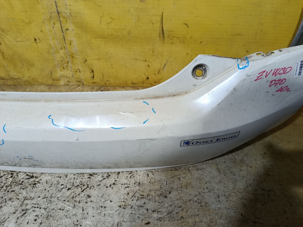 Бампер на Toyota Prius ZVW30 Фото 3