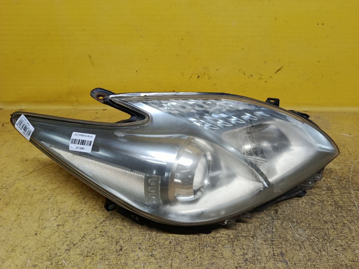 Фара 47-29 47-29,212-11P6-LDEM7 R на Toyota Prius ZVW30 Фото 1