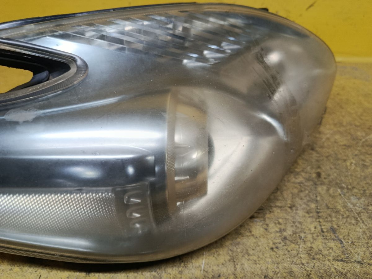 Фара 47-29 47-29,212-11P6-LDEM7 R на Toyota Prius ZVW30 Фото 3