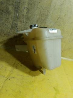 Бачок расширительный на Mazda Mpv LW3W L3