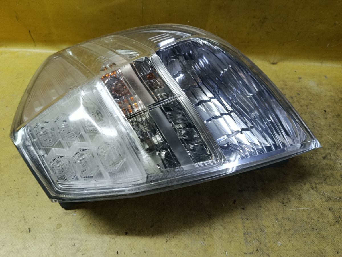 Стоп P9883 P9883, на Honda Fit Hybrid GP1 Фото 8