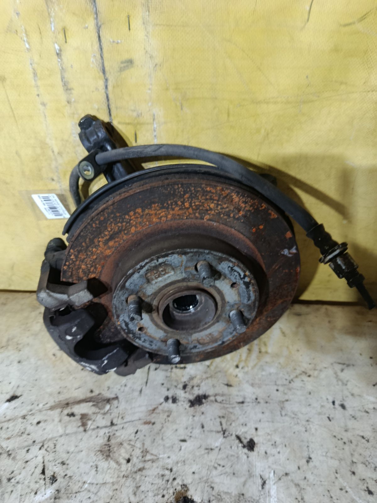 Ступица на Daihatsu Move LA110S KF-VE Фото 2