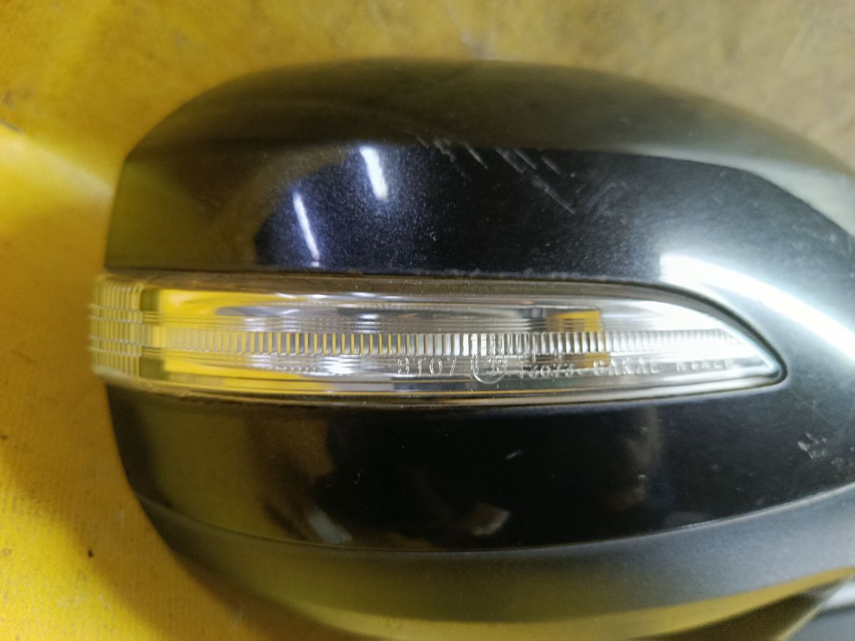 Зеркало двери боковой на Daihatsu Move LA100S Фото 3