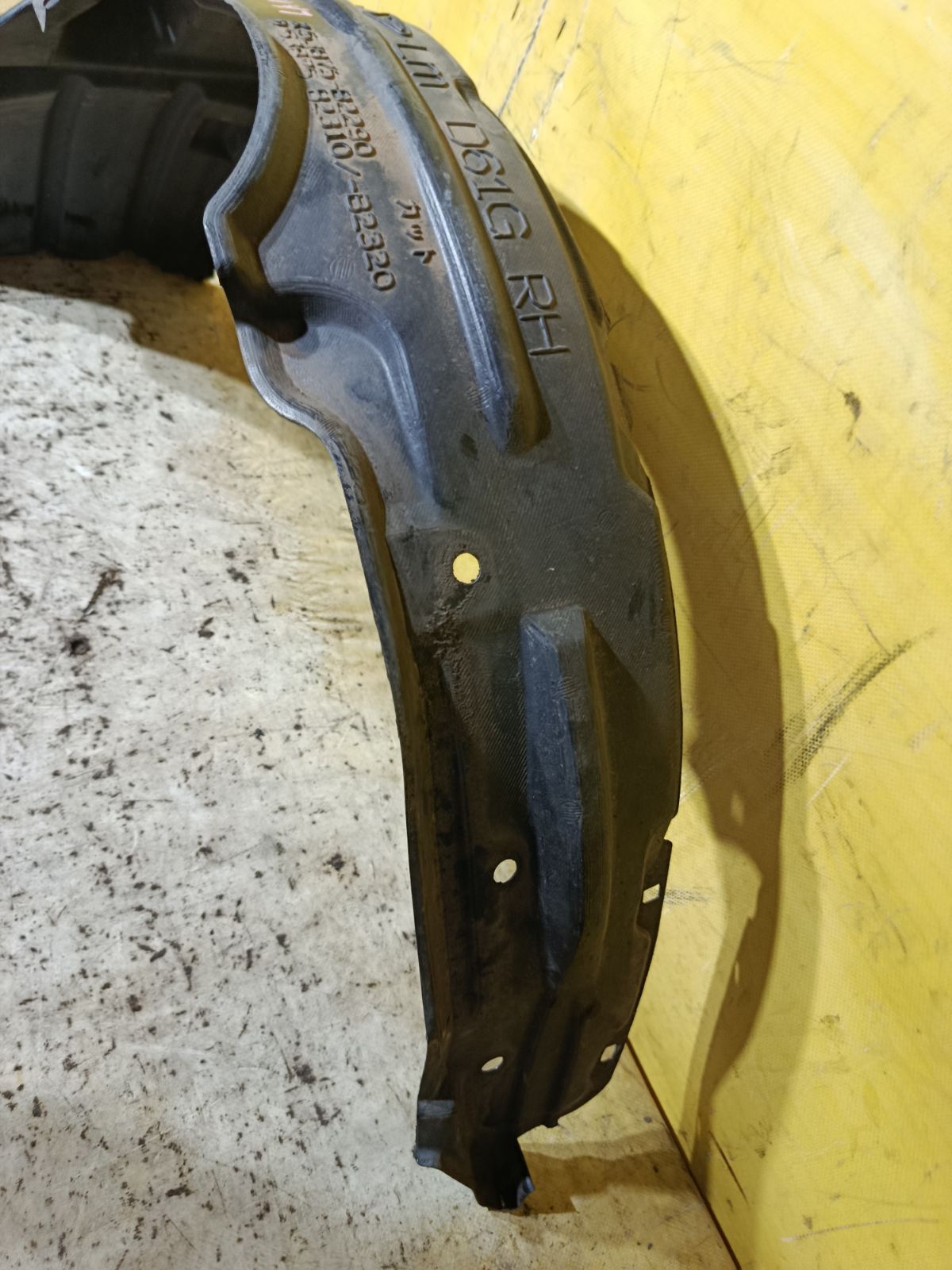 Подкрылок 53875-B2290 на Daihatsu Move LA100S KF-VE Фото 2