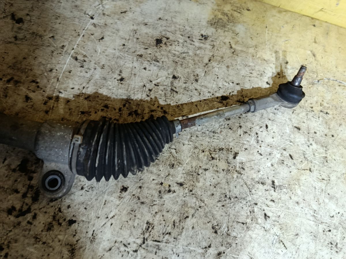 Рулевая рейка на Daihatsu Move LA100S KF-VE Фото 3