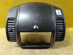 Консоль магнитофона 68260-1U600 на Nissan Note E11 Фото 3